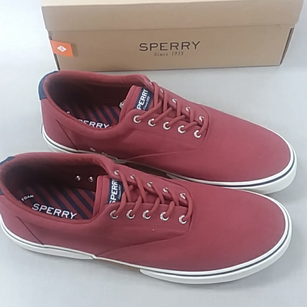 Sperry Canvas